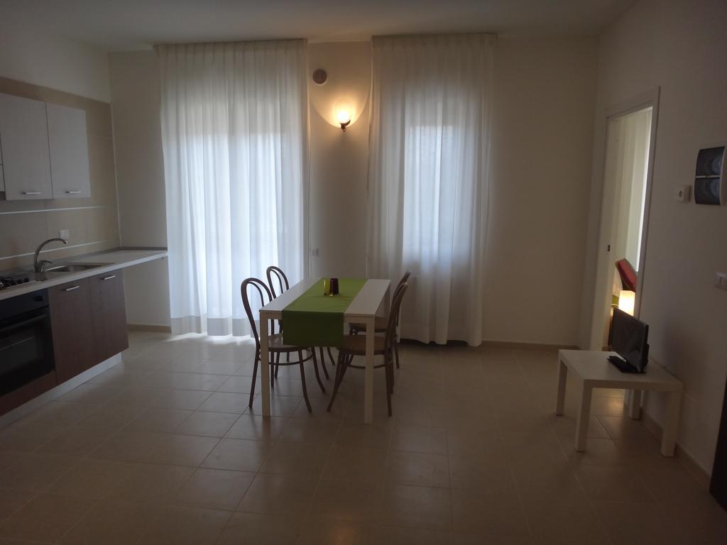 Residenza Ondanomala Aparthotel Chieuti Phòng bức ảnh