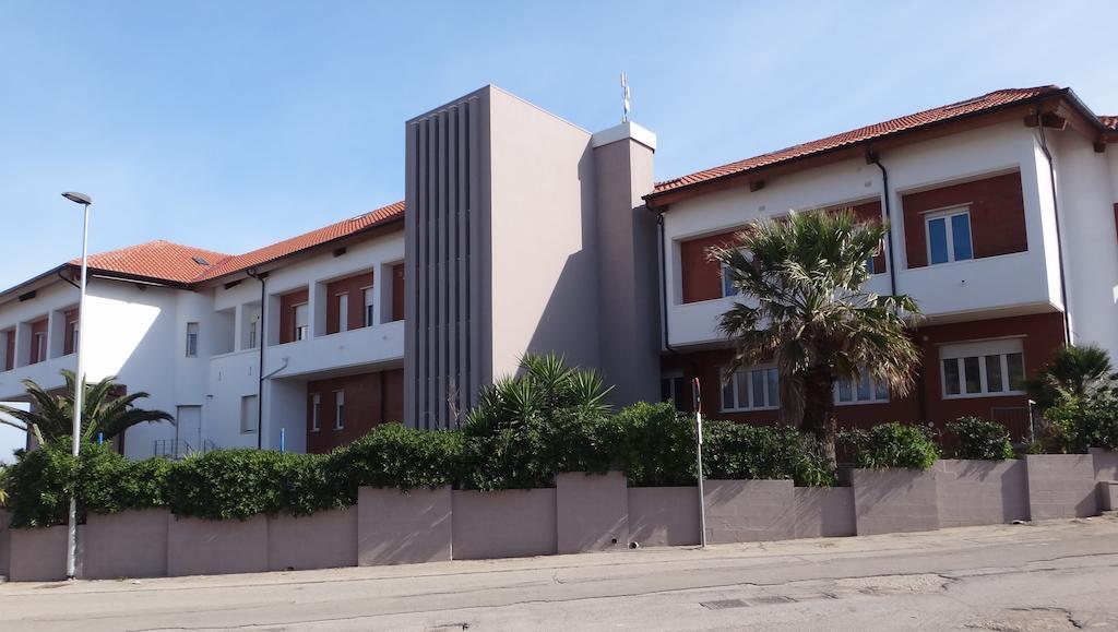 Residenza Ondanomala Aparthotel Chieuti Ngoại thất bức ảnh