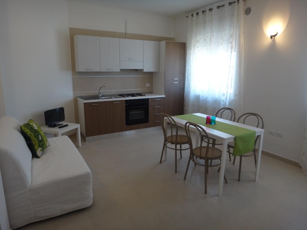 Residenza Ondanomala Aparthotel Chieuti Phòng bức ảnh